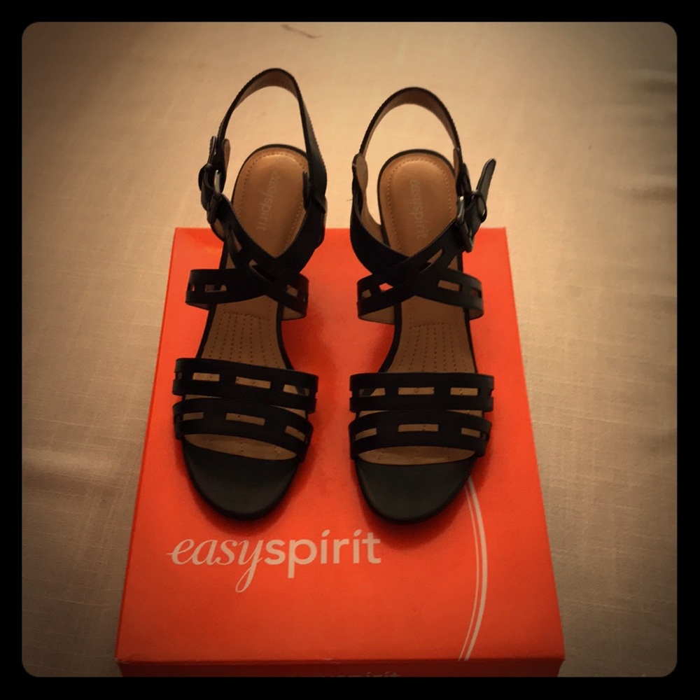 8 M Sexy Black Sandals from Easy Spirit!